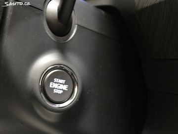 Car image 33