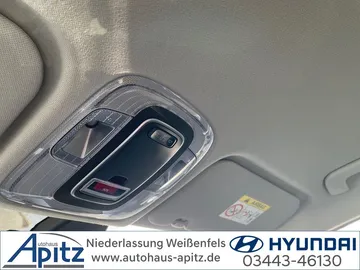 Car image 33