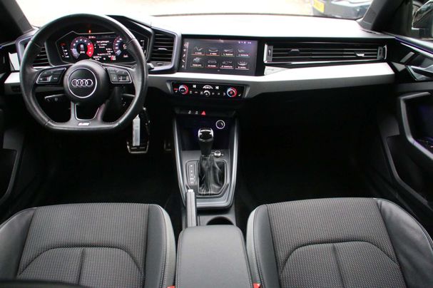 Audi A1 30 TFSI S-line Sportback 85 kW image number 9