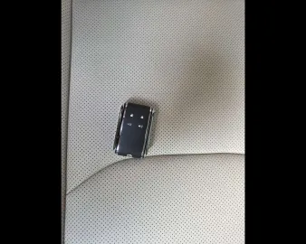 Car image 27