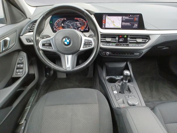 BMW 118i Advantage 100 kW image number 11