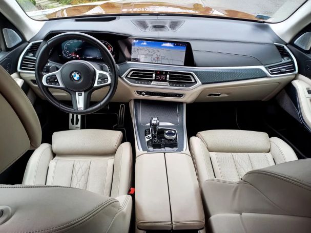 BMW X5 M 50i xDrive 390 kW image number 11