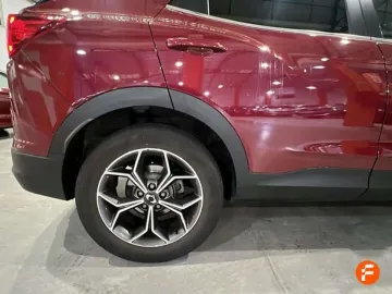 Car image 23