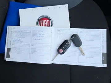 Car image 29