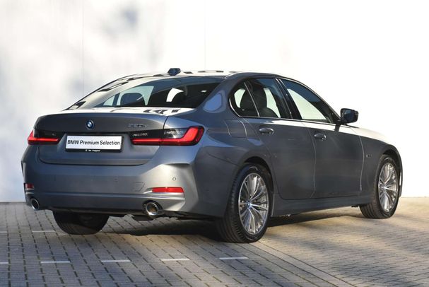 BMW 320 e 150 kW image number 2