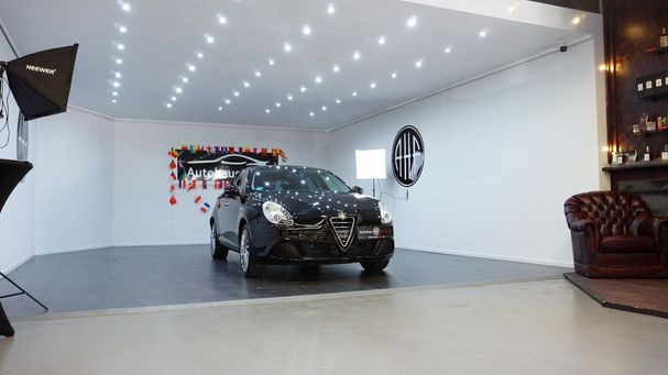 Alfa Romeo Giulietta 88 kW image number 3