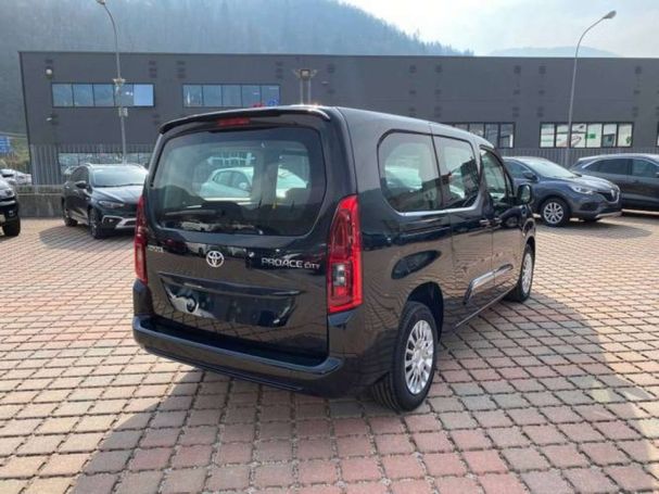 Toyota Proace City 1.5 Long 96 kW image number 6