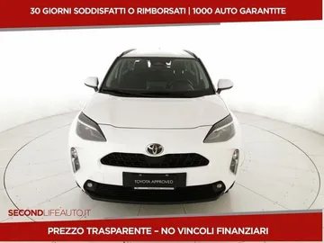 Car image 3