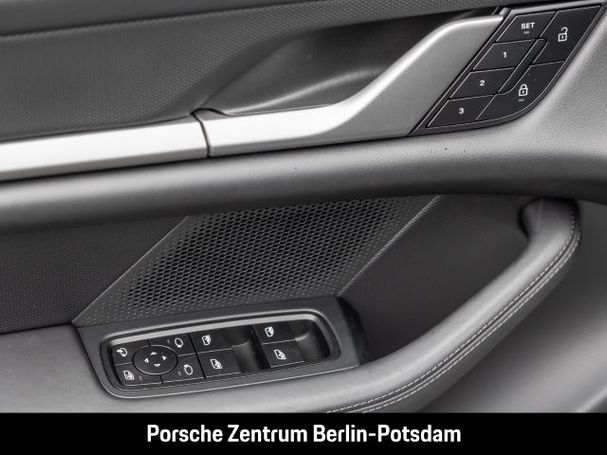 Porsche Taycan 4 Cross Turismo 320 kW image number 19