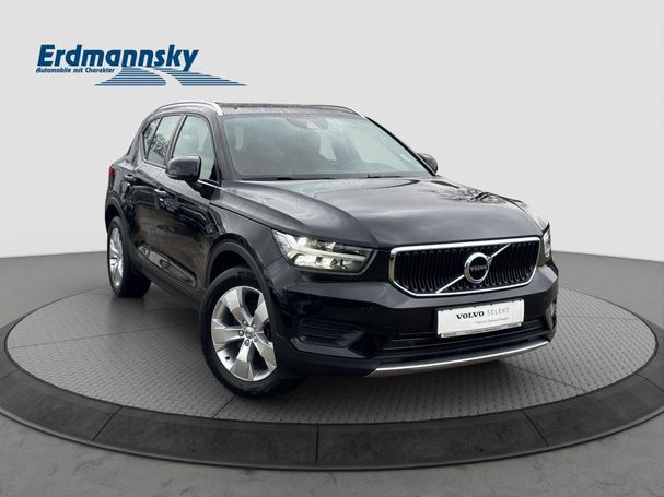 Volvo XC40 D4 AWD Momentum Pro 140 kW image number 2