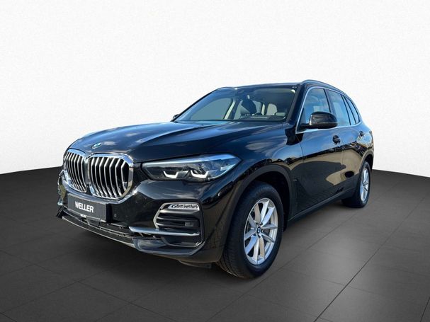 BMW X5 xDrive 210 kW image number 1