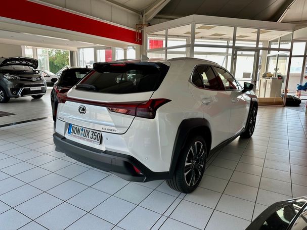 Lexus UX 250h 135 kW image number 4