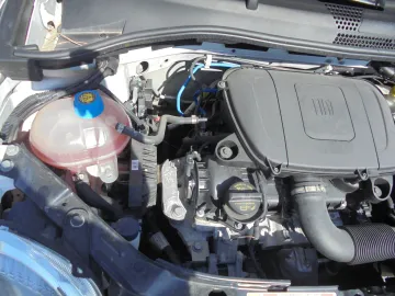Car image 39