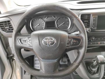 Car image 41