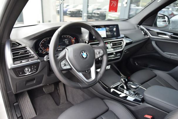 BMW X3 xDrive 185 kW image number 9