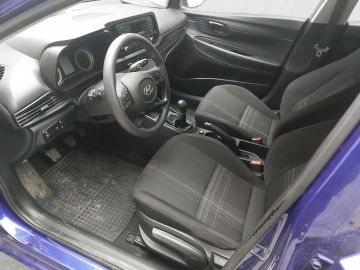 Car image 11