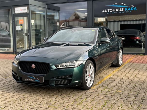 Jaguar XE AWD Prestige 132 kW image number 1