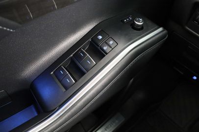 Car image 31