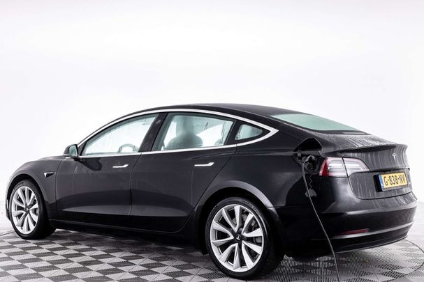 Tesla Model 3 Long Range AWD 258 kW image number 2