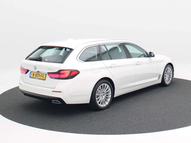 BMW 530i Touring 185 kW image number 3