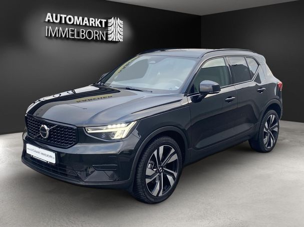 Volvo XC40 Plus Dark 145 kW image number 1