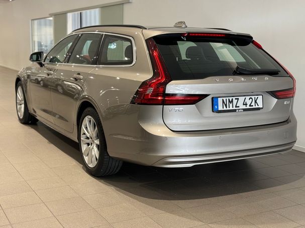 Volvo V90 B4 Momentum 147 kW image number 3