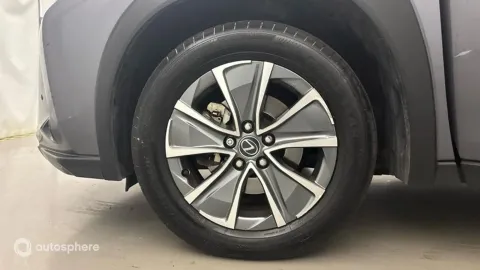 Car image 20