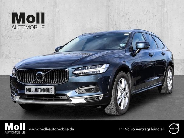 Volvo V90 Cross Country AWD B4 145 kW image number 1