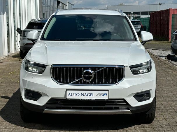 Volvo XC40 T4 Inscription Expression 155 kW image number 3