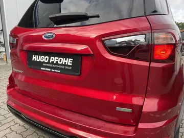 Car image 30
