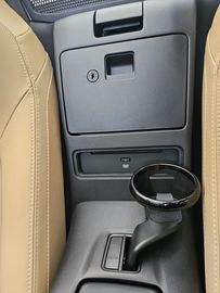 Car image 45