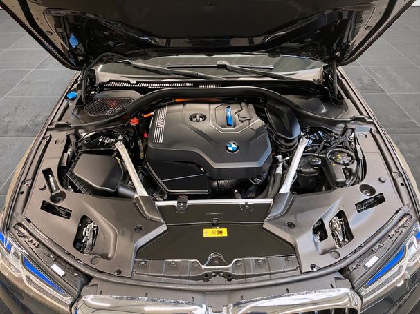 BMW 530 e 215 kW image number 34