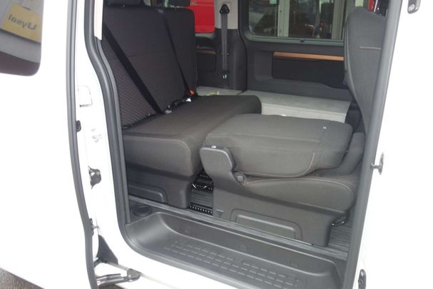 Toyota Proace L1 2.0 D-4D 106 kW image number 9