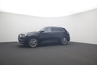Car image 22