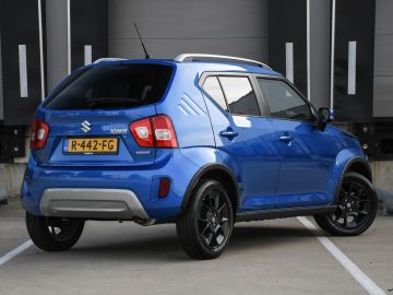 Car image 5