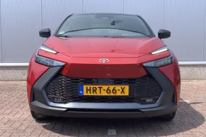Car image 2