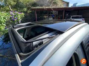 Car image 33