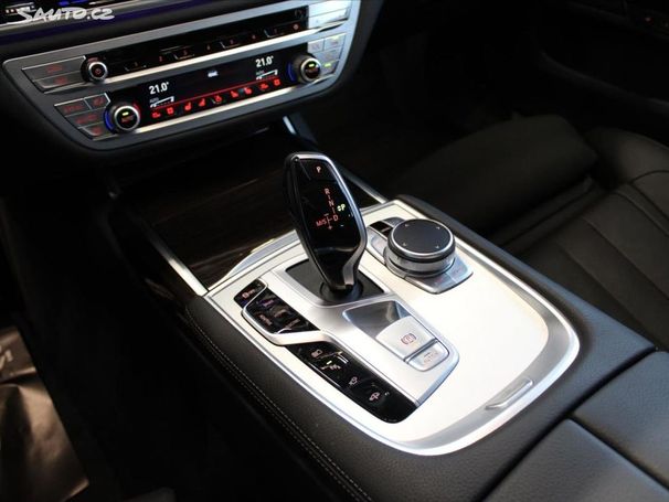 BMW 745Le xDrive 290 kW image number 24