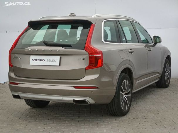 Volvo XC90 B5 AWD Momentum 173 kW image number 8