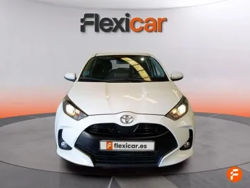 Car image 2