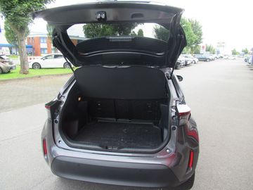 Car image 8