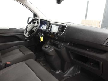 Car image 37