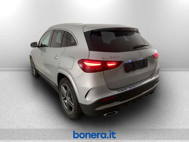 Mercedes-Benz GLA 200 d 110 kW image number 3