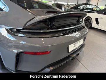 Car image 35