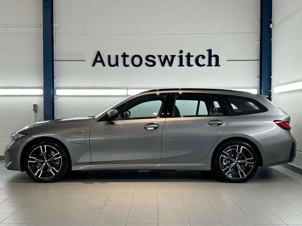 BMW 330e Touring 215 kW image number 5