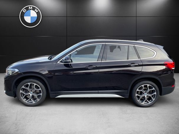 BMW X1 xDrive20d xLine 140 kW image number 6