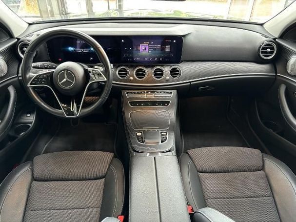 Mercedes-Benz E 400 d T 243 kW image number 16