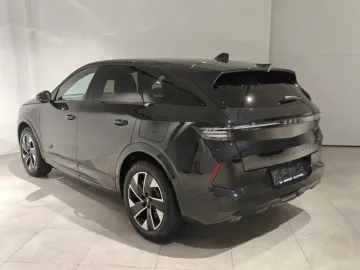 Car image 29