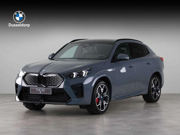 BMW iX2 xDrive30 M Sport Pro 230 kW image number 1