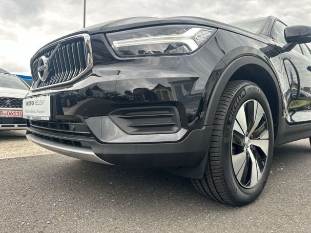 Volvo XC40 Recharge Plug-in Hybrid T4 Core 155 kW image number 7